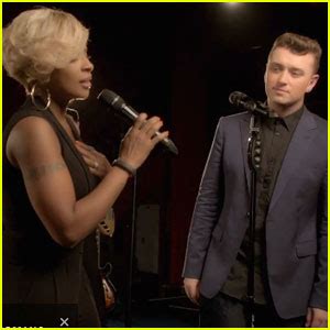  Say Something - Sam Smith ve Mary J. Blige: Hüzünlü Piyano Melodiyi Cesur Vokallerle Buluşturan Bir Şarkı